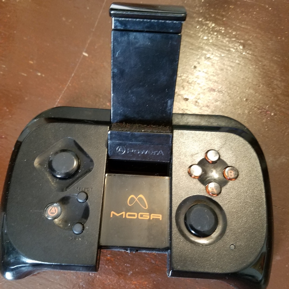 M0GA CONTROLLER